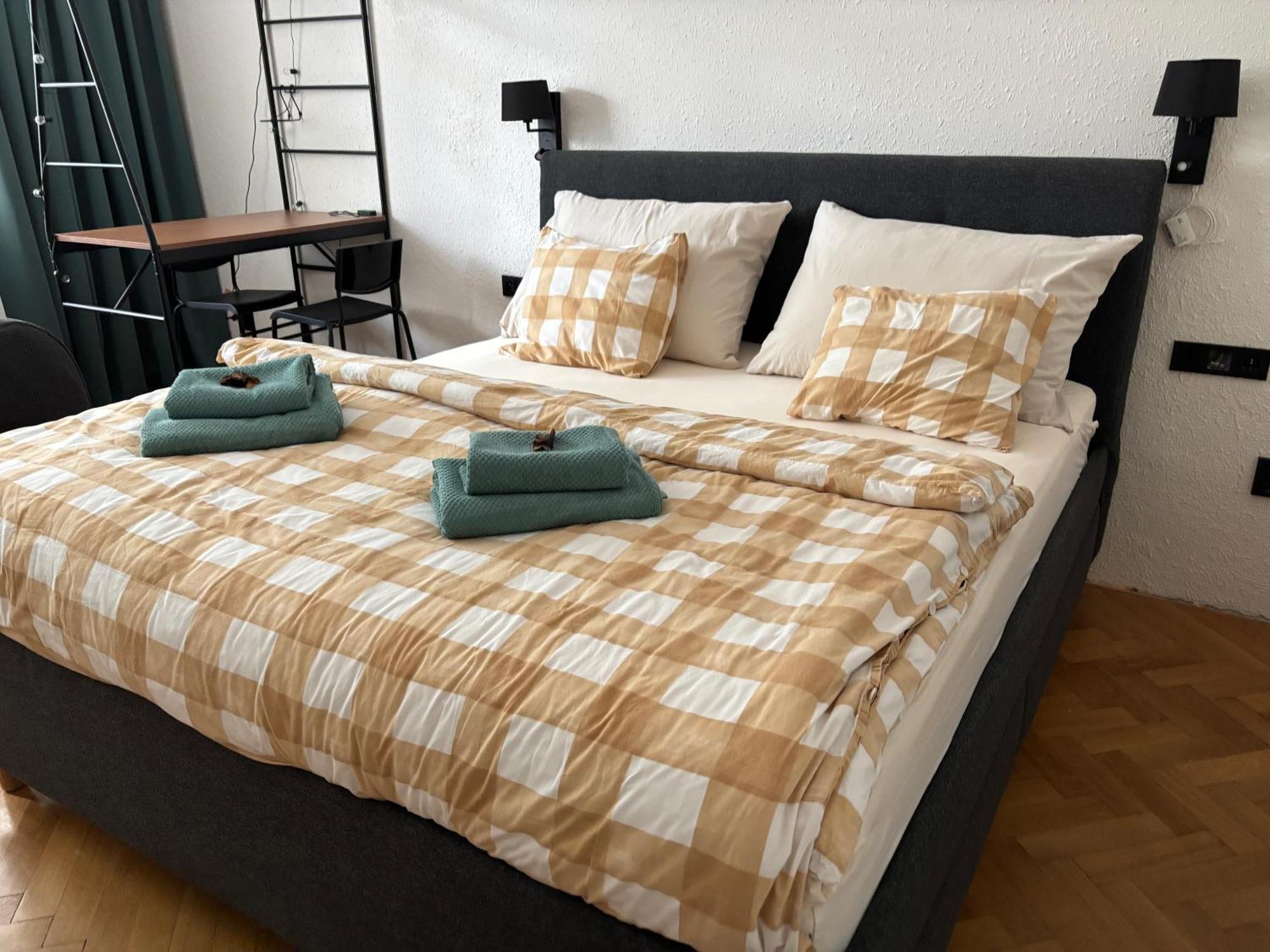 Studio Apartment Monte Bu Брно Экстерьер фото