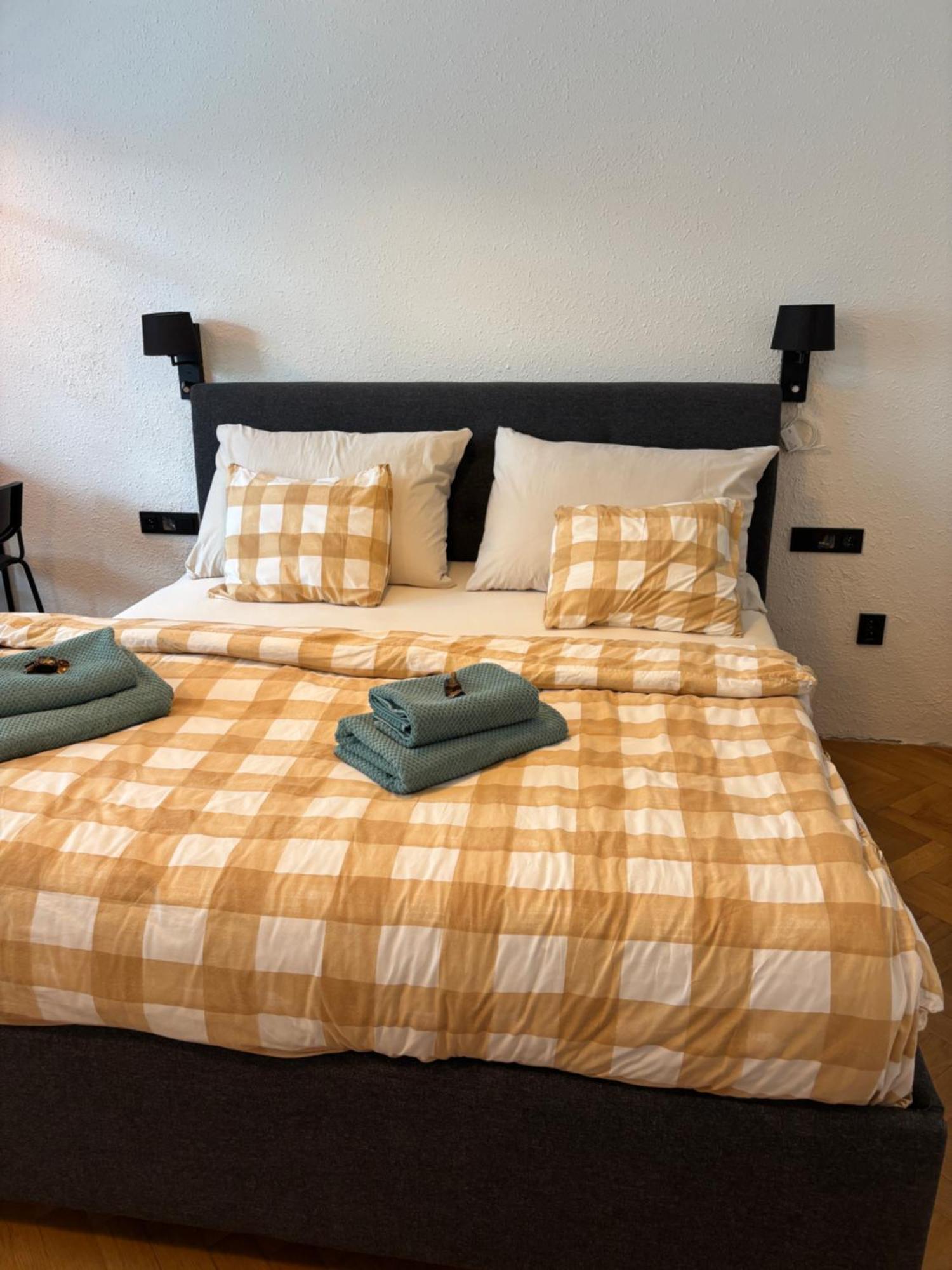 Studio Apartment Monte Bu Брно Экстерьер фото